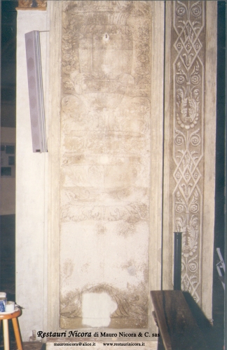 Santa Maria presso San Satiro Milano - Navata sinistra - Pilastro a candelabri prima dei restauri