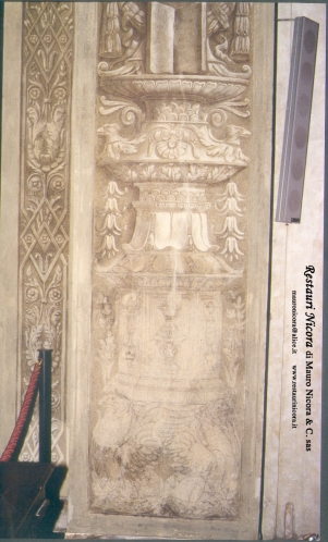 Santa Maria presso San Satiro Milano - Transetto destro - Particolare pilastro a candelabra durante le operazioni di restauro