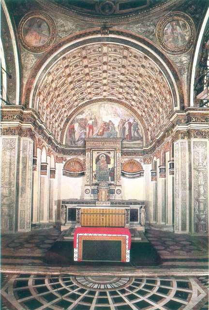 Santa maria presso San Satiro Milano - Veduta d'insieme della "prospettiva bramantesca" dopo i restauri del 1986.