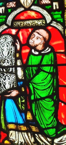 Suger (1081-1151) Abate di Saint Denis dal 1122 sino alla sua morte. Suger rappresentato in una vetrata della basilica di Saint Denis